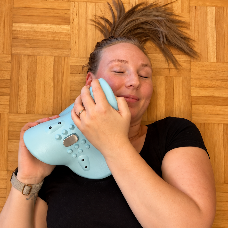 NeckEase™ WarmPulse Neck & Shoulder Massager